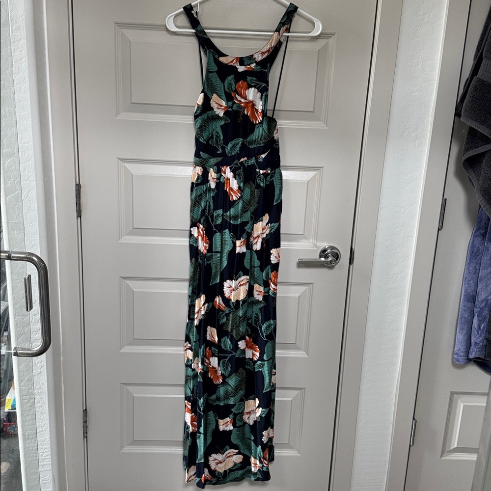 Aakaa Floral Dress